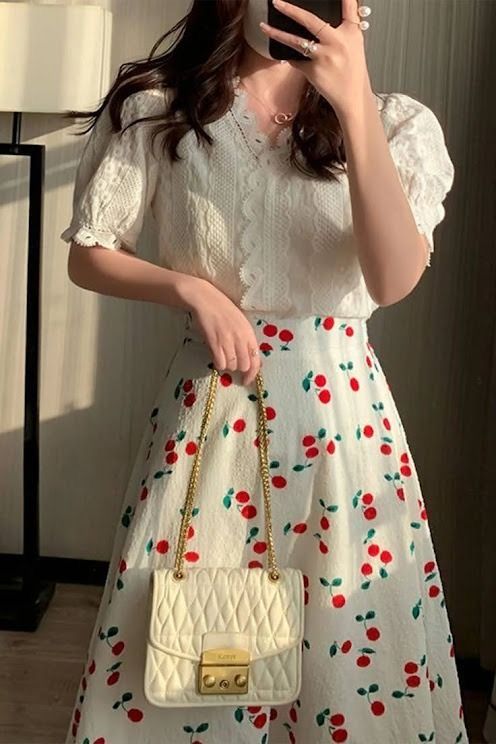 Trendy women long skirt