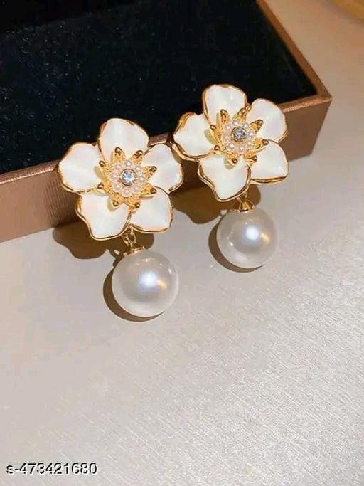 Western Stylish White Flower Pearl Dangler Earrings
