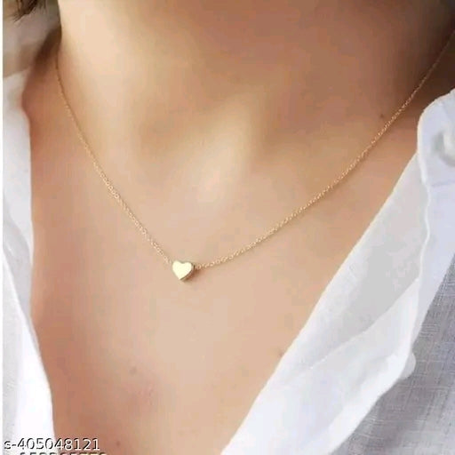 Royatto Gold Heart Shap Necklace